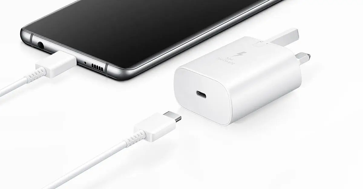 شاحن حائط من سامسونج بقوة 25 واط USB-C شاحن حائط من سامسونج بقوة 25 واط USB-C